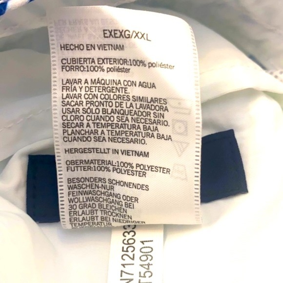 NWOT Men’s Nautica Blue and White Striped Nautical Swim Trunks Size XXL - Picture 7 of 7